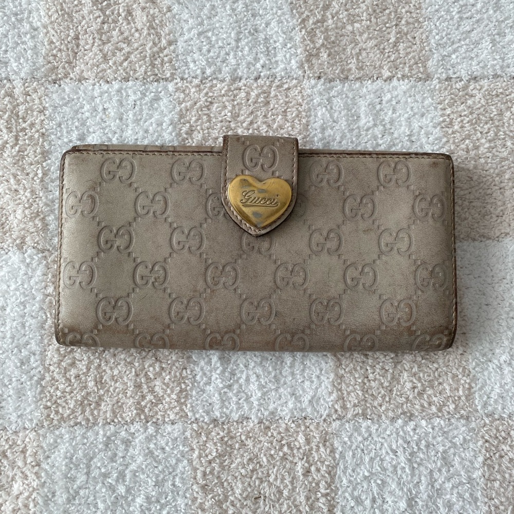 Gucci heart wallet